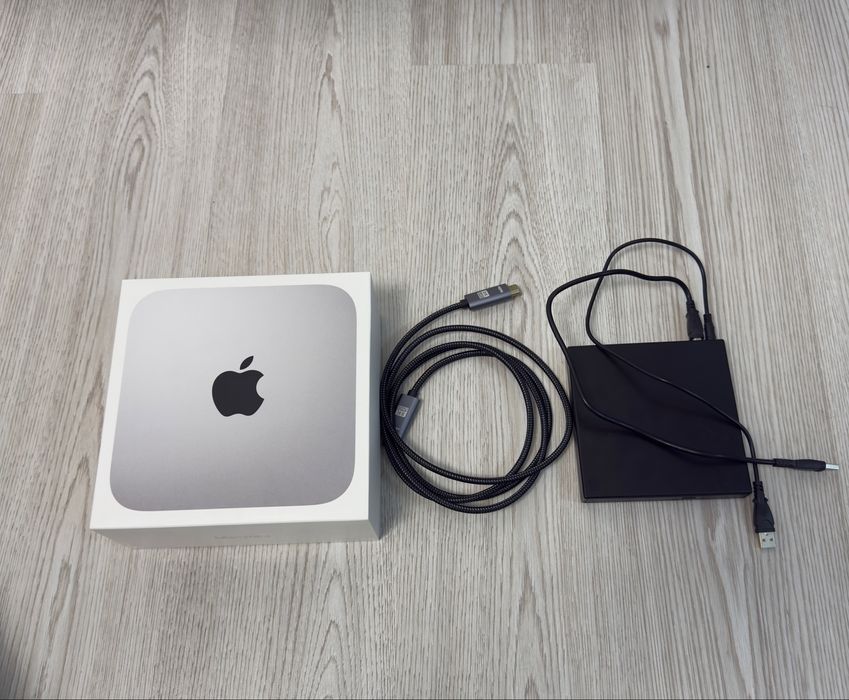 Mac mini M2 (2023) – impecabil, ca nou, 256 GB SSD, cutie+accesorii
