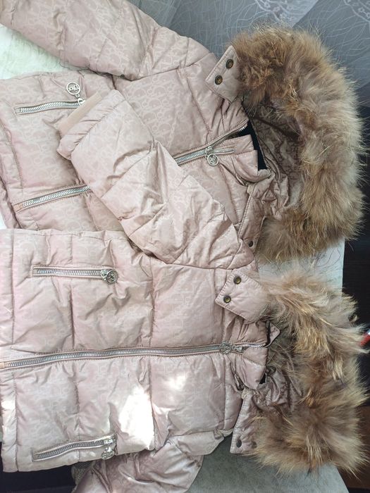 Продам зимние куртки