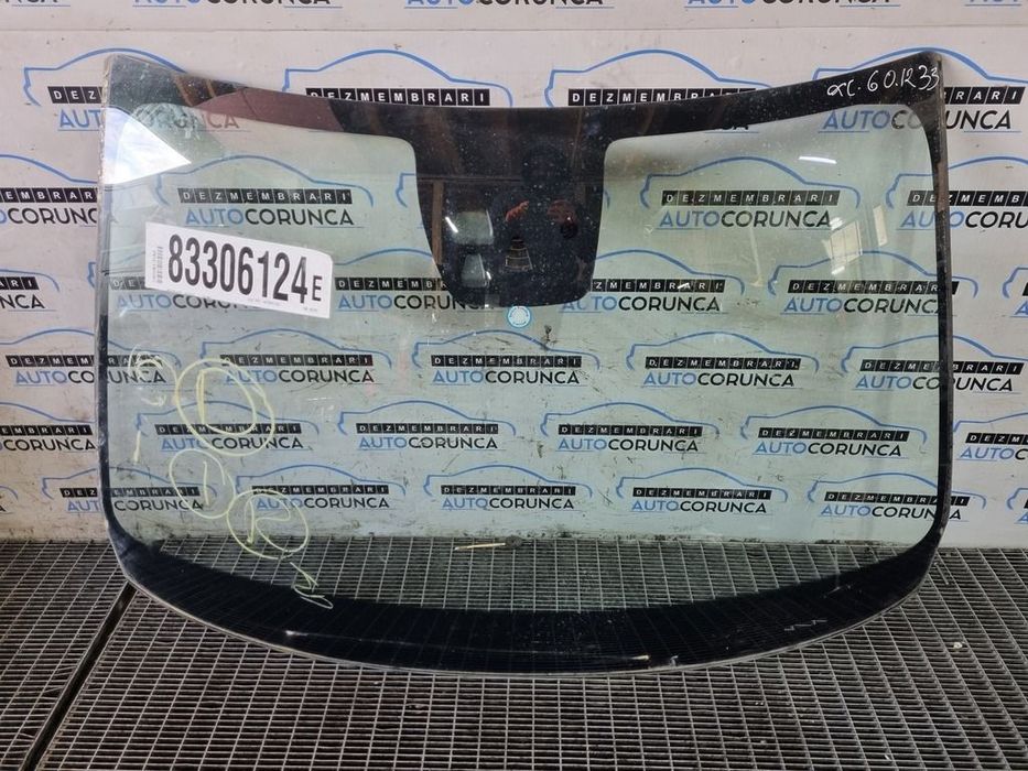 Parbriz Volvo XC60 2008 - 2013 4 Usi (1233) Cu senzor de ploaie CU CAMERA