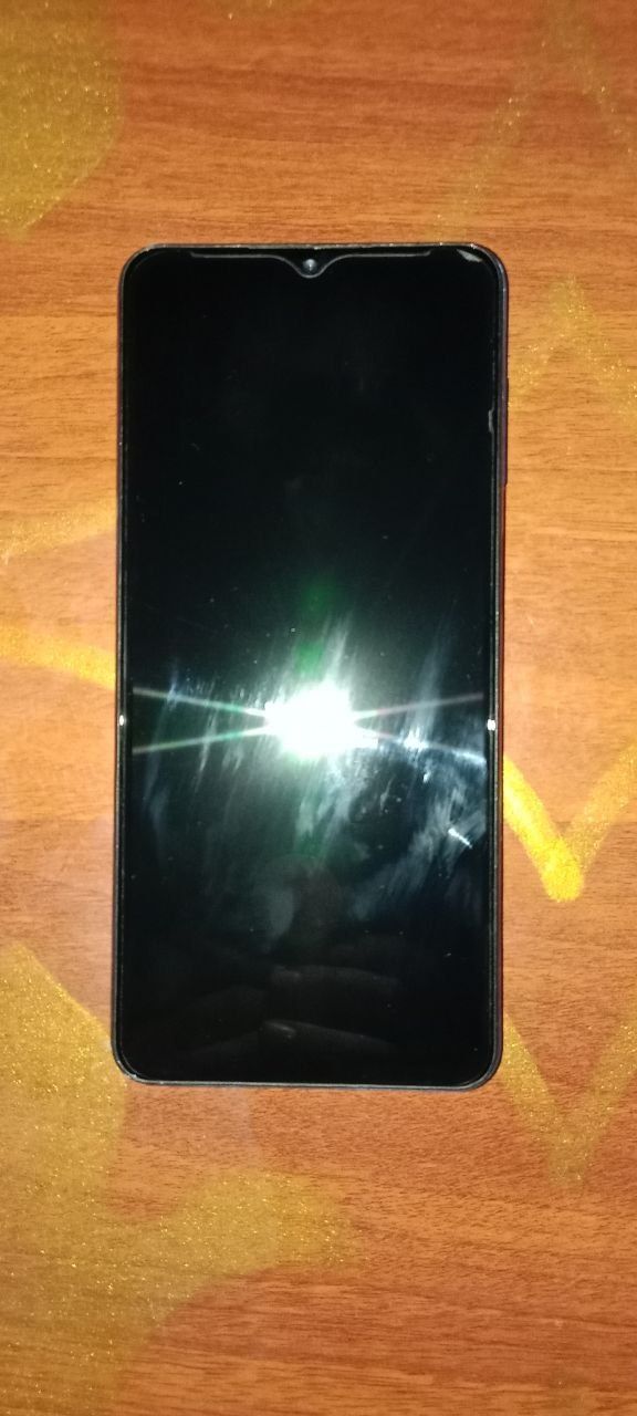 Samsung m 12. 3 ga32 xotira.Yaxshi holatda ishlatilgan.