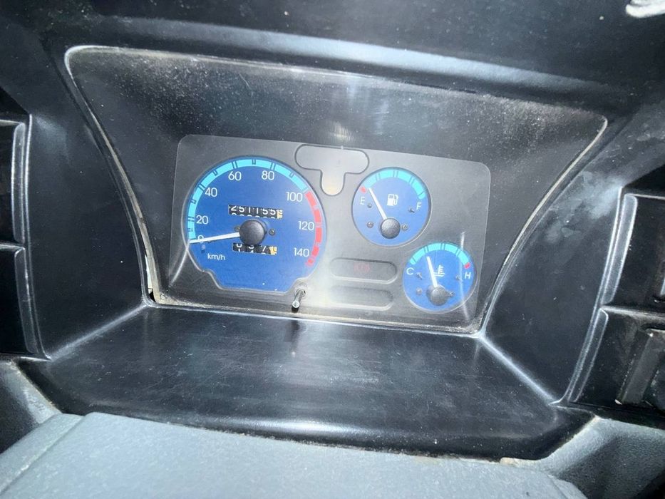 Sirochna Sotiladi Damas