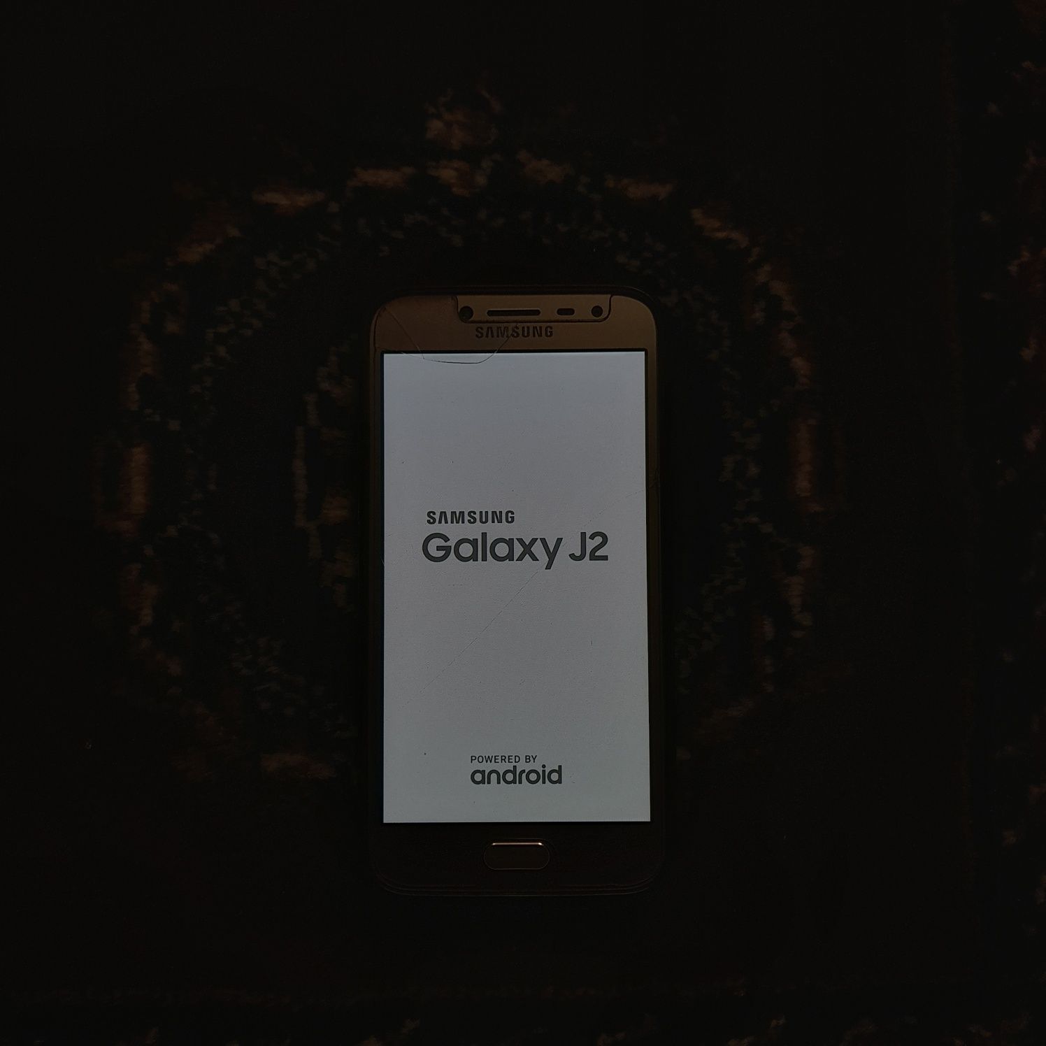 Samsung galaxy J2 pro sotiladi