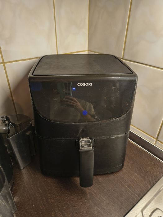 Friteuza cu aer smart Cosori Air Fryer CS158-AF-RXB,
