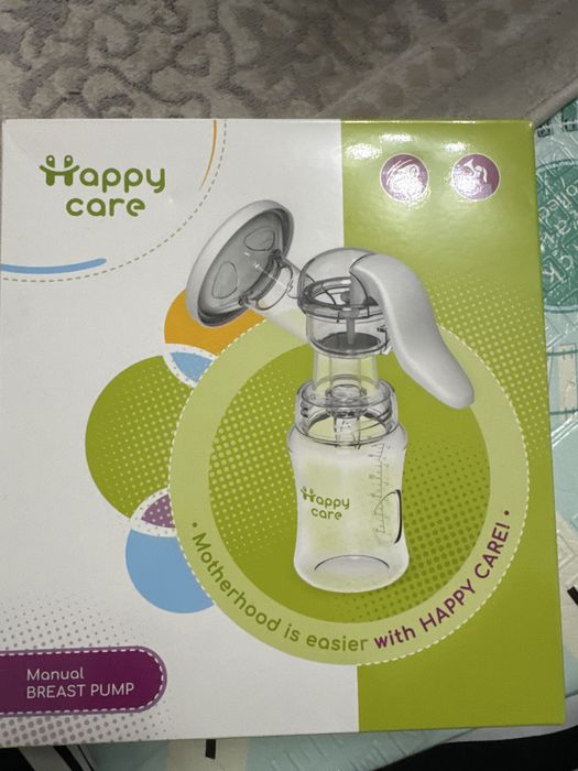 Молокоотсос ручной, бандаж для беременных и сумка в роддом