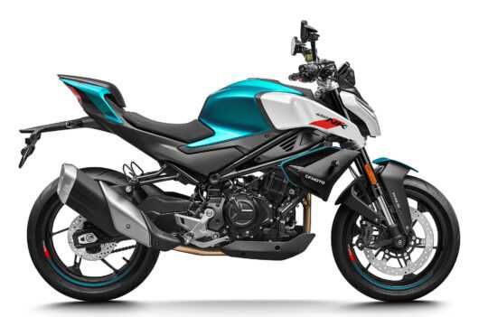 Спортивный нейкед CFMOTO 450NK