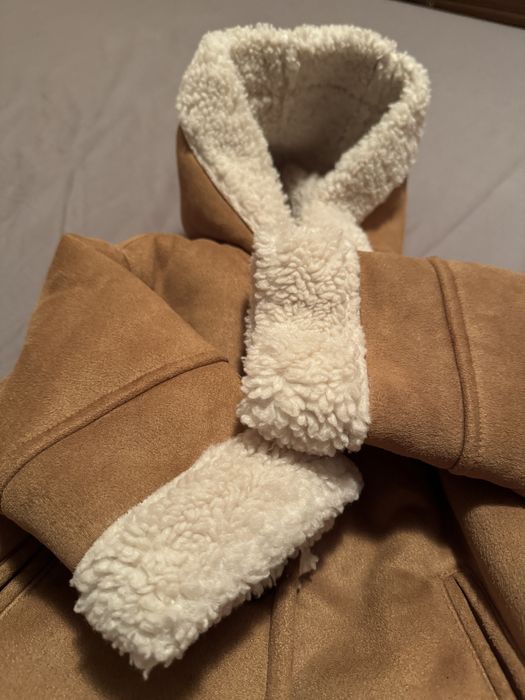 Cojocel Zara Nou, fara eticheta.