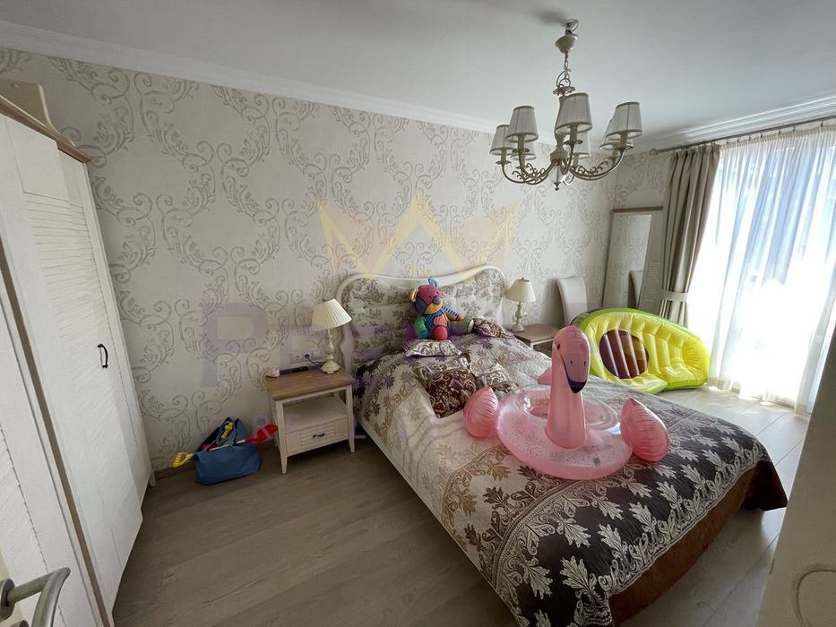 Продава се Тристаен апартамент в к.к. Слънчев бряг - 132 кв.м за 1629 €/кв.м - Снимка #8