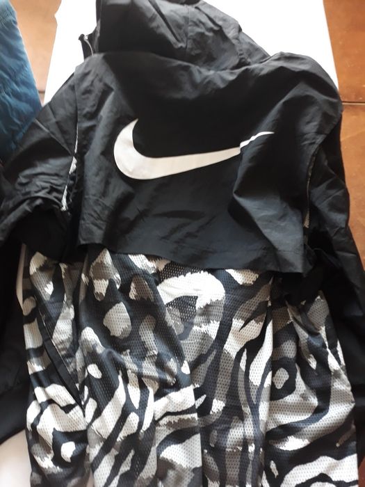 Hanorac NIKE nr XL originali
