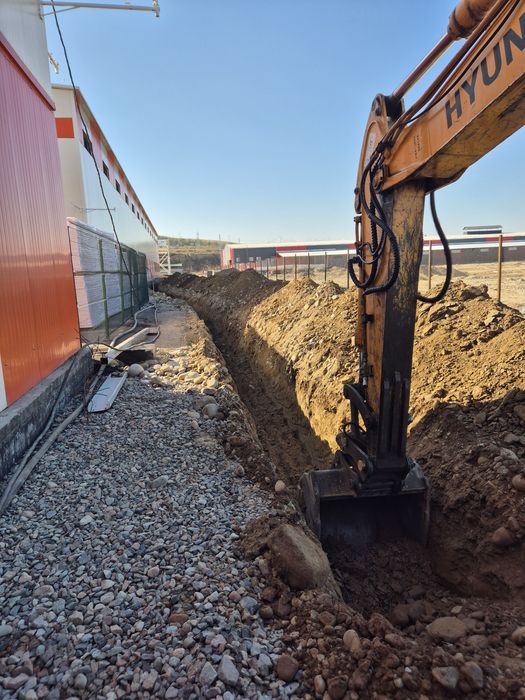 Услуги Эксковатор разработка котлован снос зданий помещений