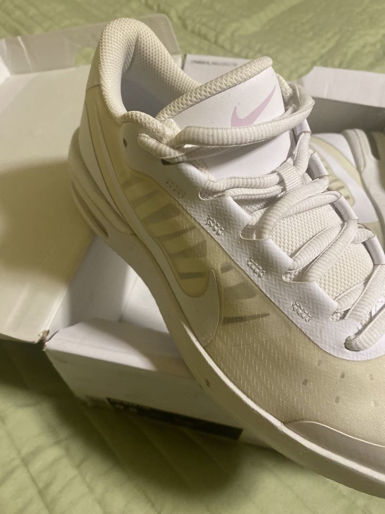 Маратонки Nike