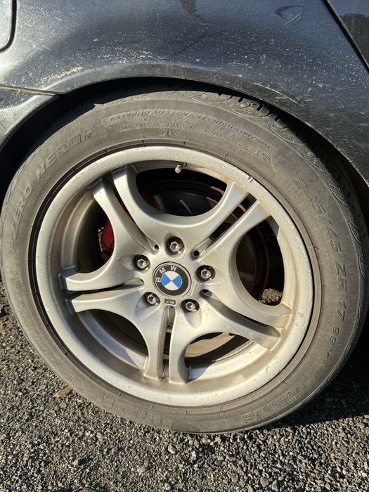 Vand caucicuri de iarna