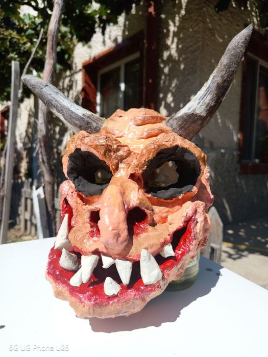 Маски за кукери и сурва