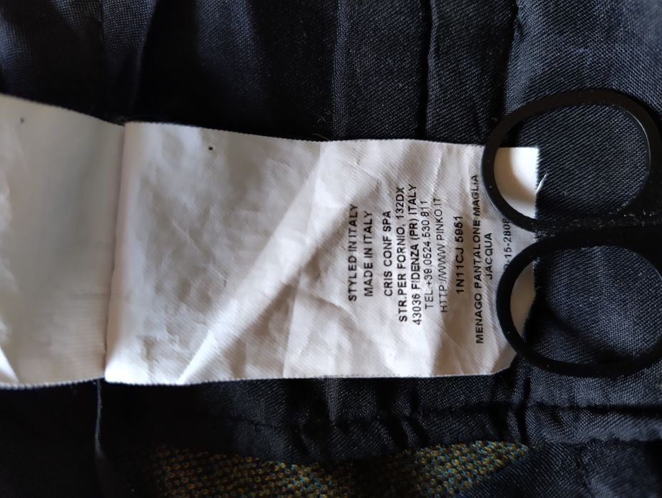 Дамски панталон Pinko, Дамски шал-шапка Twinset