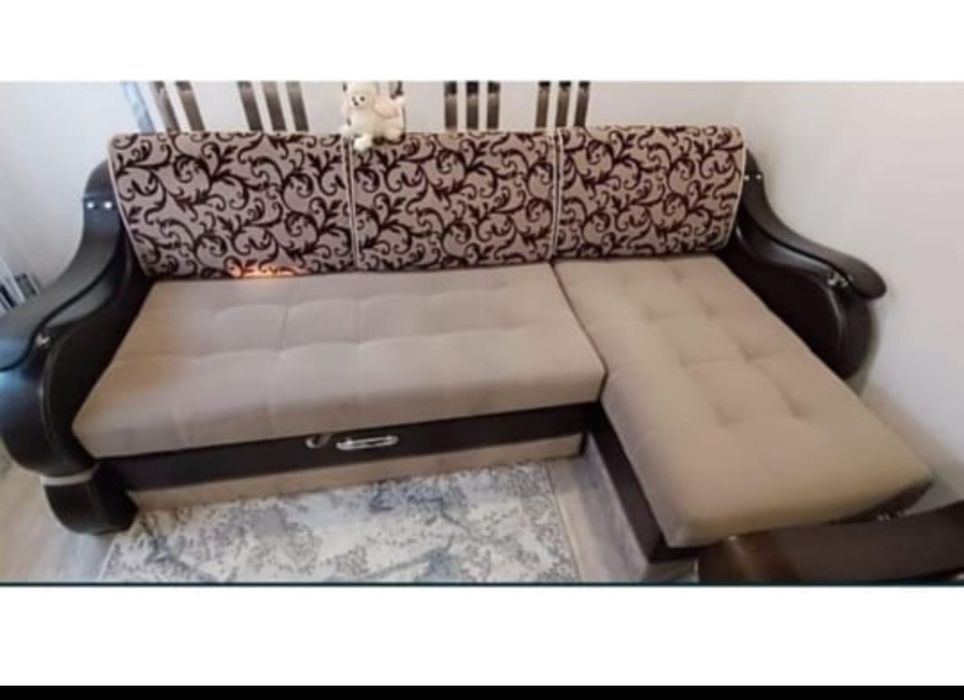 Продам диван угловой