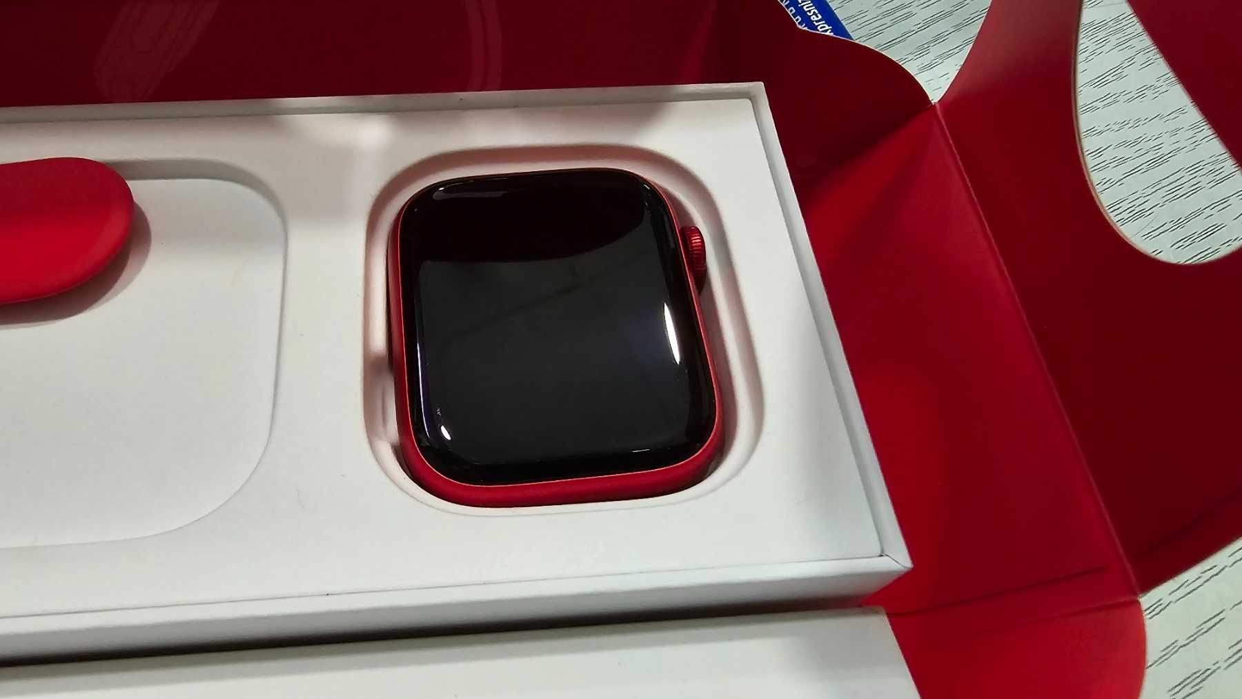 ***Гаранция/НОВ*** Apple Watch Series 8 45mm Red 100% BH