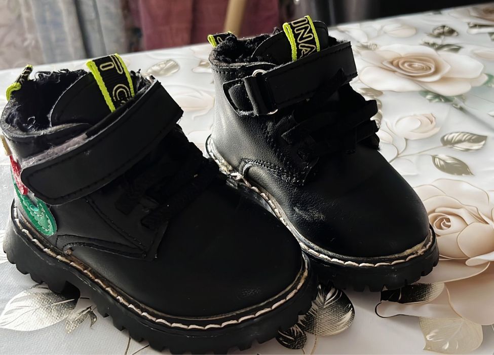 Срочно продам детскую обувь!!!