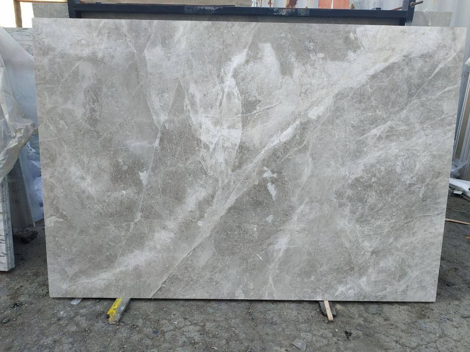 Мрамир тошлар сотилади (Иран мрамирлари).