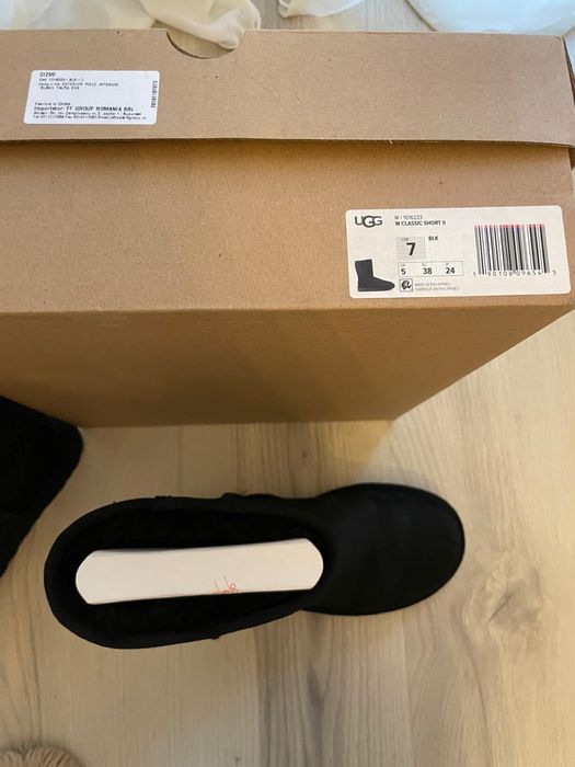 UGG Classic Tall, marimea 38