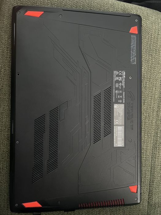 Dezmembrez Laptop Asus ROG GL553V