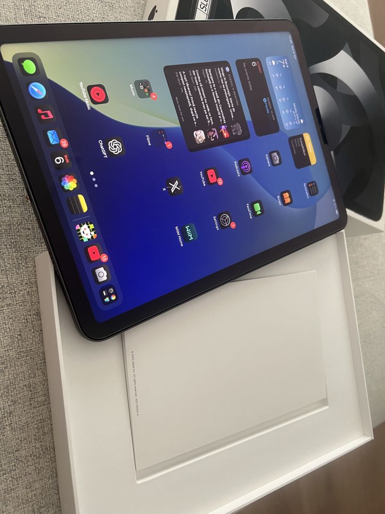 Ipad air 5 procesor m1  ( in garantie)