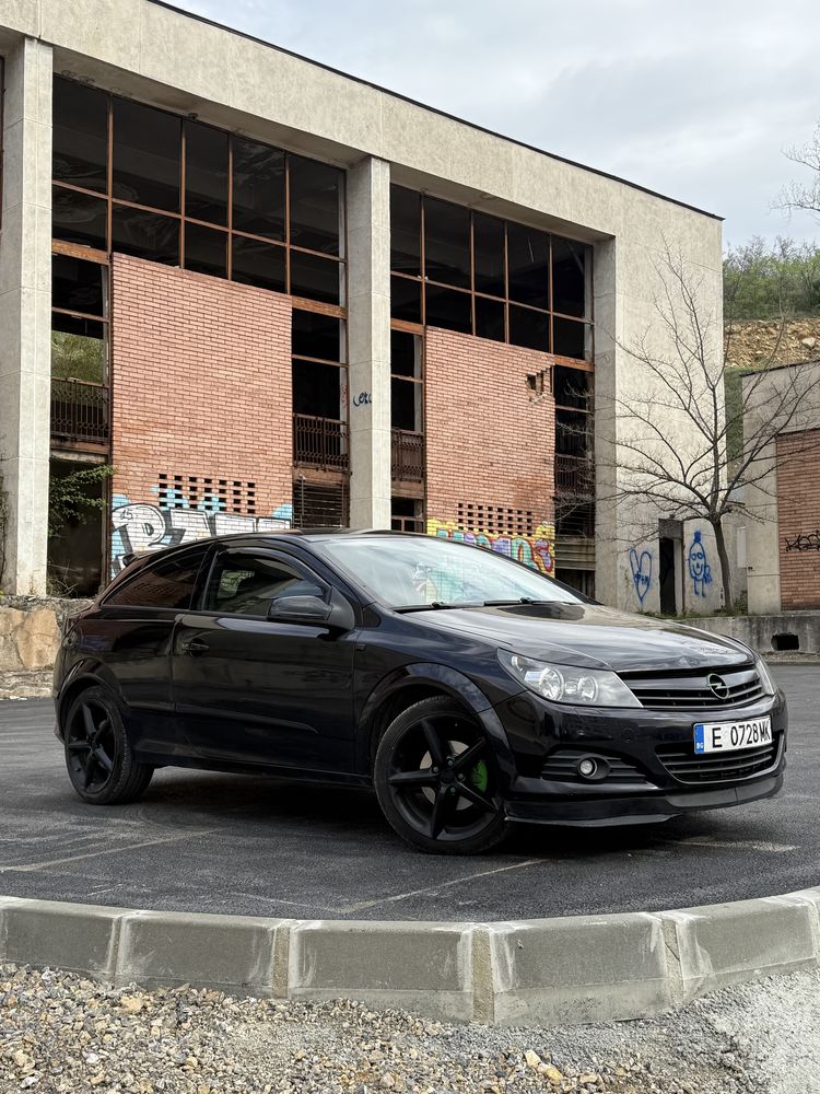 Opel Astra H Gtc