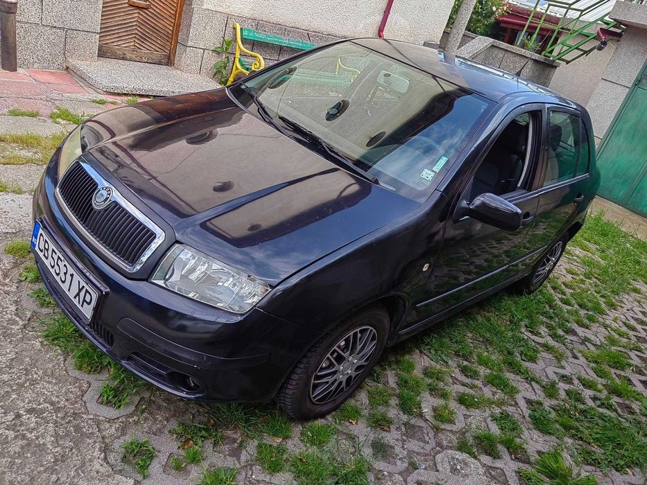 Продавам шкода фабиа
