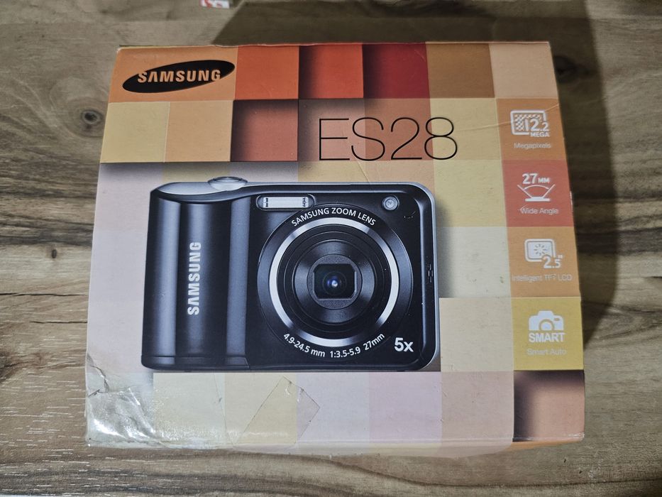 Samsung ES28 Камера + 2GB SD карта + Кабел – Отлично състояние!