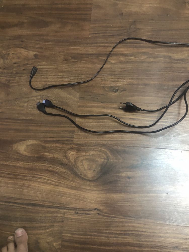 Продам HDMI кабель и зарятку от пс 4