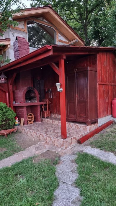 Vand Teren cu cabana