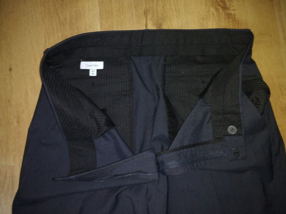 Pantaloni Calvin Klein mărimea 36 x 32