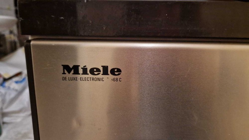 Сушилня Miele T368C