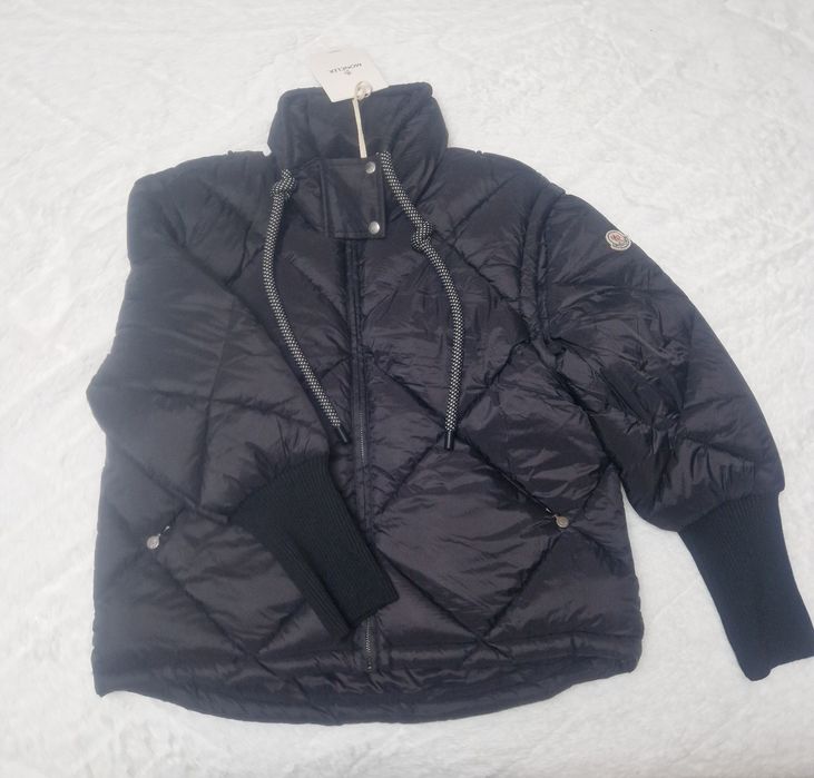 Женская куртка монклер