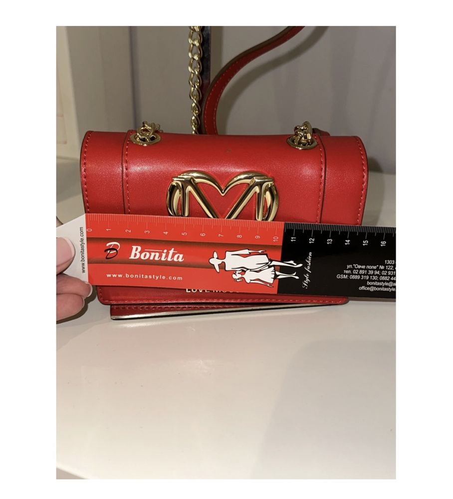 оригинална чанта LOVE MOSCHINO