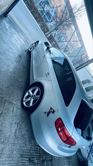 Audi  A4  Avant B8.S-Line 2.0 TDI. 177 CP . Cutie Automata