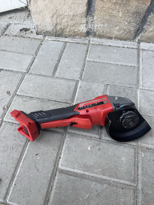 Polizor unghiular flex milwaukee m18 brushless cu variator de turatie