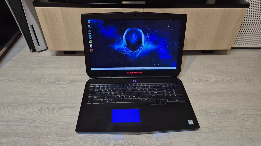 Gaming Alienware 17 R3 i7 16GB 1TB SSD 1TB HDD GTX970m 3GB