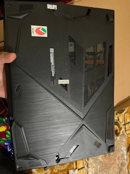 Продается ноутбук новый игровой GF63Thin11SC