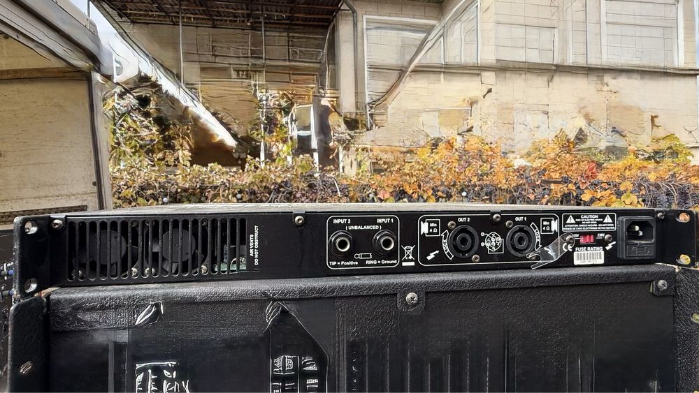 Усилвател CREST AUDIO V1500  USA