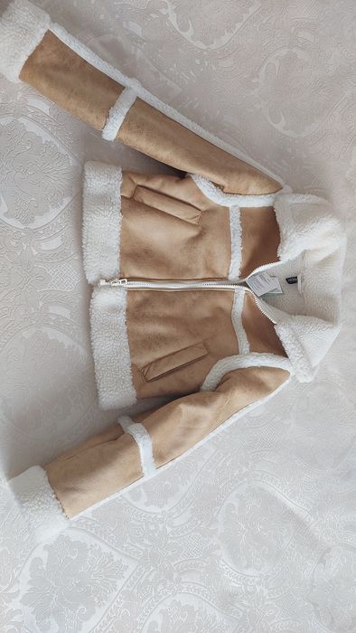 Дубленка зимняя укороченная