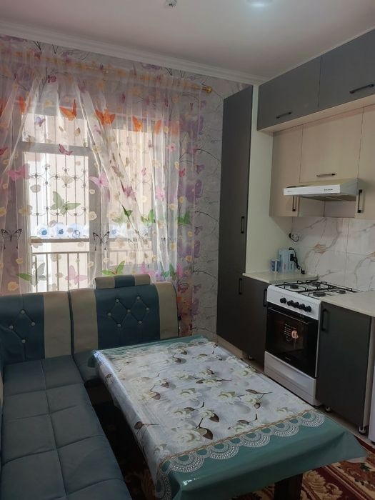 Olmos navostroyka sotiladi. 2 xona 52m2