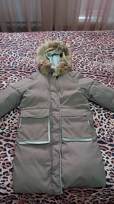 Продам зимний пуховик