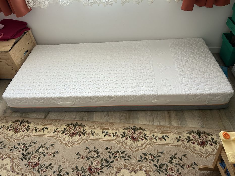 Vand saltea 200x90 x22h Schlaraffia Geltex H2