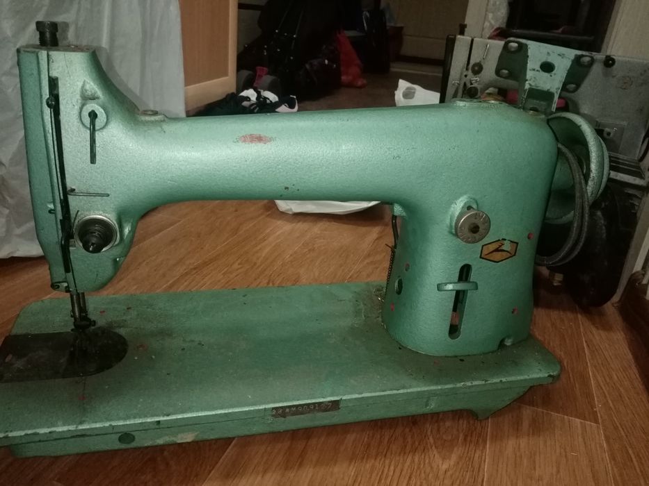 Продам швейные машинки