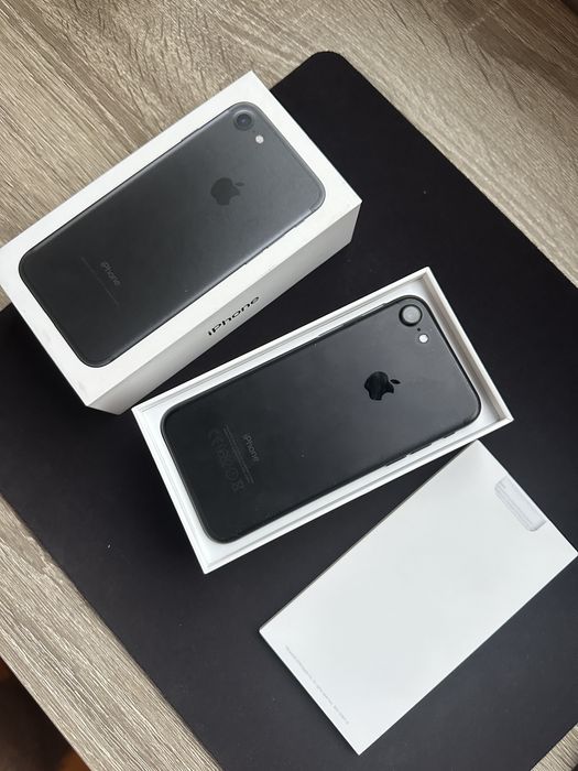 iPhone 7 черен 128гб