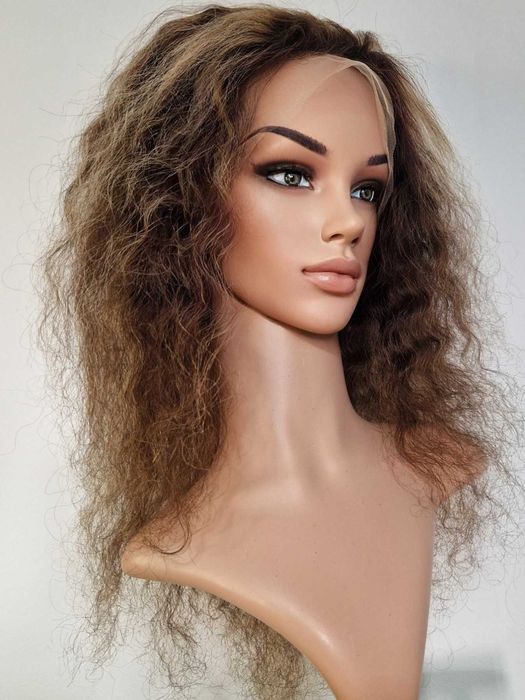 Естествена афро къдрава кафява перука с руси кичури с дантела 13х4