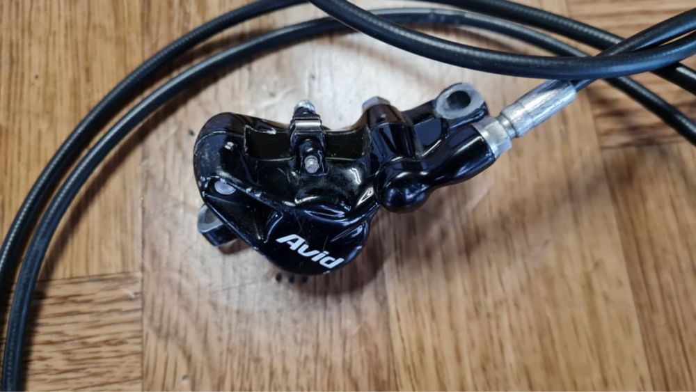 Продавам спирачки  и дискове