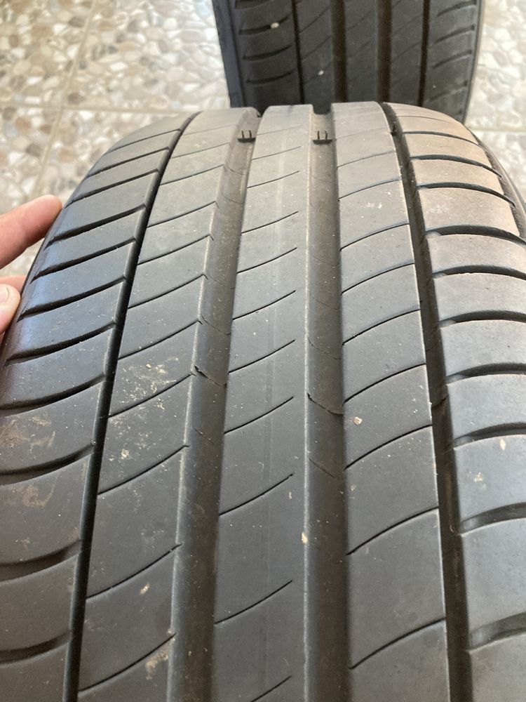 4x Michelin 205/55/17 95w RUNFLAT  95%