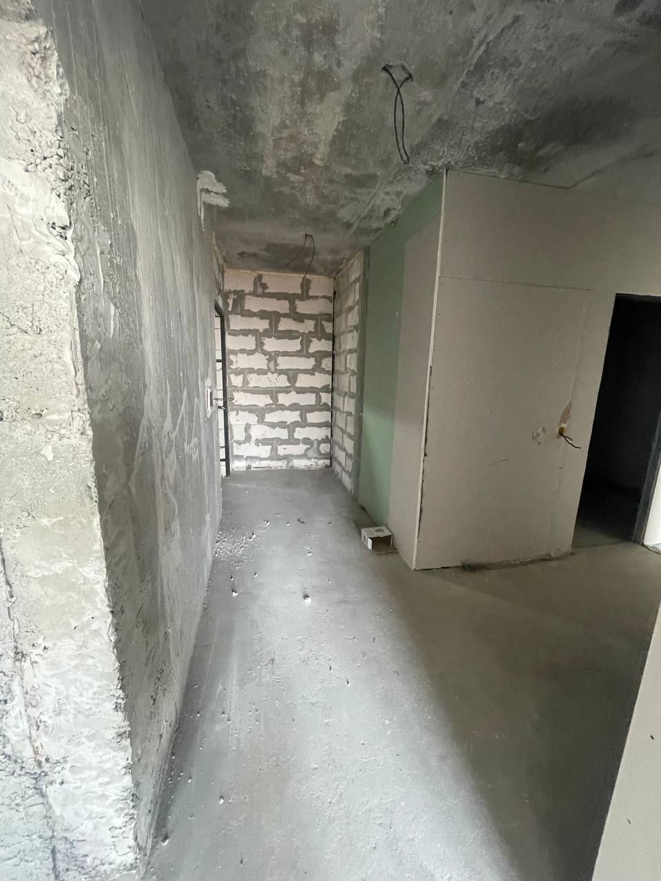 Срочно продается своя квартира