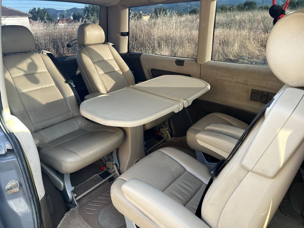 Продавам Mercedes V230