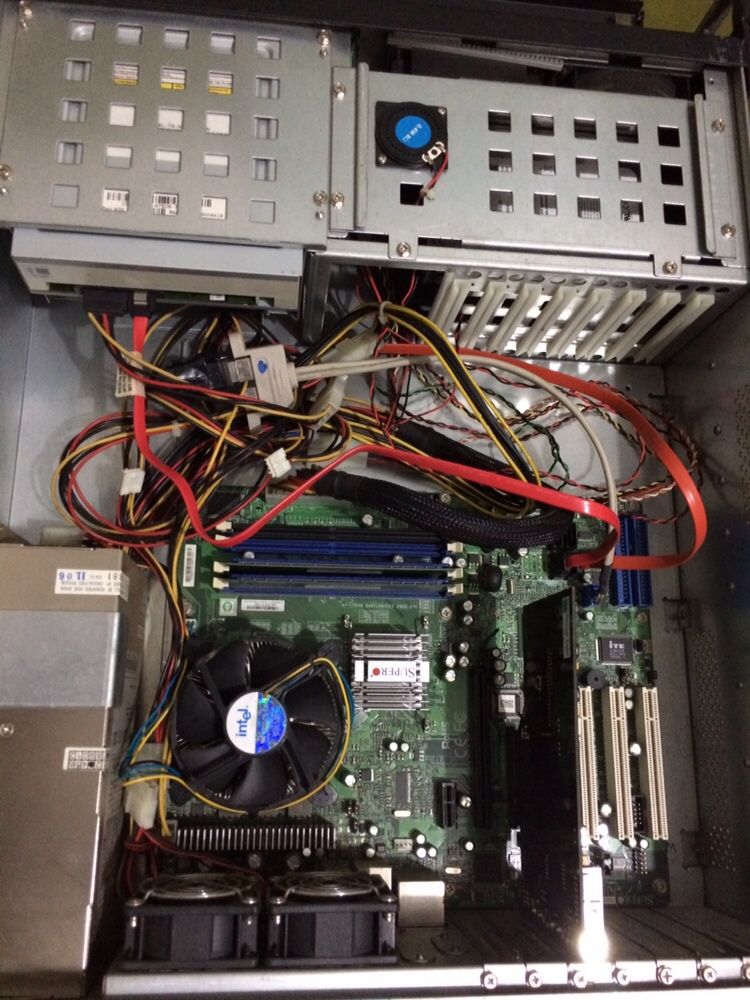 Server supermicro